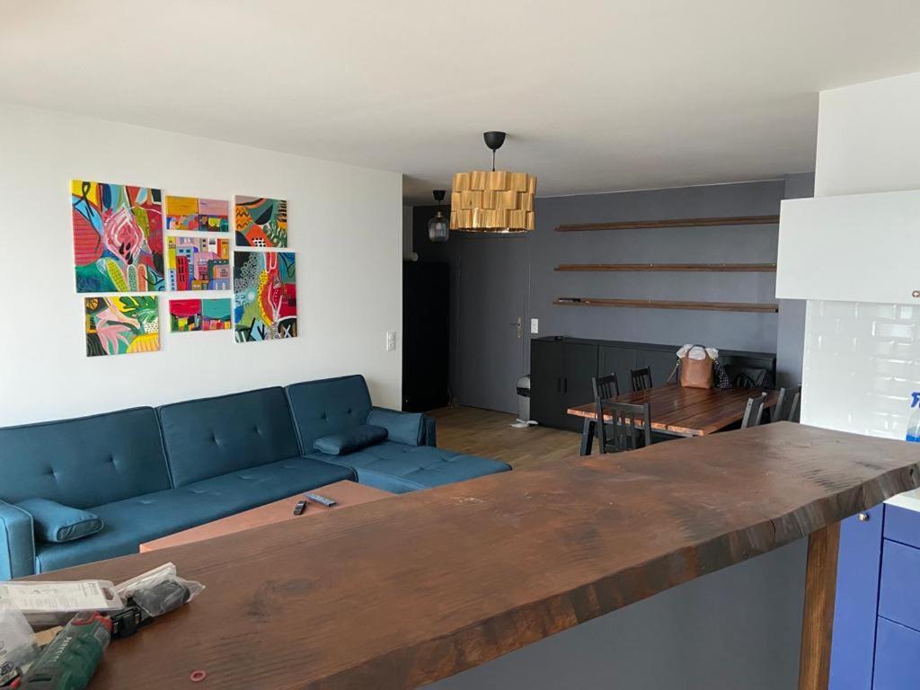 2 Bedroom Apartment + Parking Сен-Дени Экстерьер фото